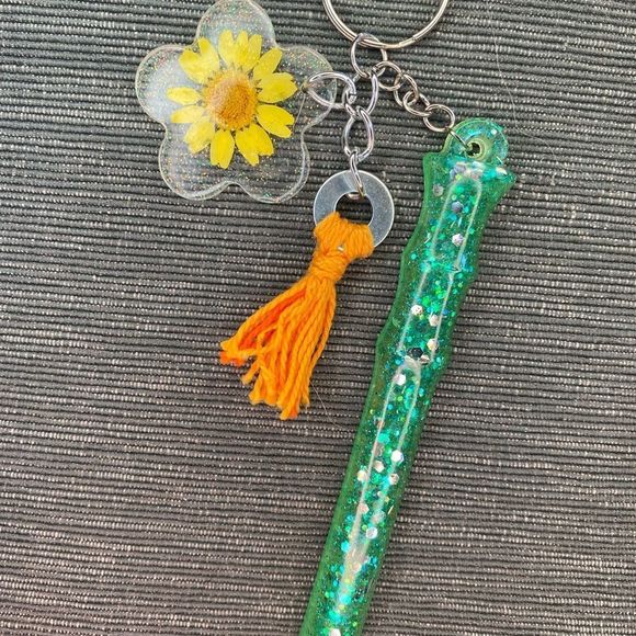 Green self defense keychain - Picture 5 of 5